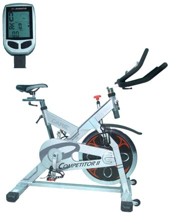La bicicleta de ciclismo indoor Care Competiter II junto con su consola
